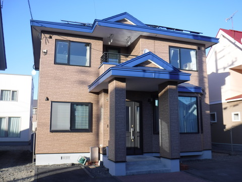 4北海道　苫小牧市　住宅　塗装工事　外壁　屋根塗装工事　ホームタンク　白老　防水工事　雨漏り　あまもり119　オススメ　ペンキ屋さん