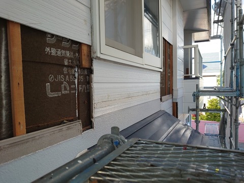 5 北海道苫小牧市　住宅塗装工事　塗装リフォーム　外壁塗装　屋根塗装　ホームタンク塗装　基礎塗装　コーキング　防水苫小牧市　雨漏り　雨漏り調査
