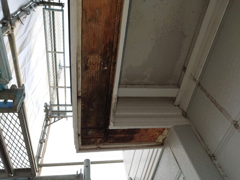 3 北海道苫小牧市　住宅塗装工事　塗装リフォーム　外壁塗装　屋根塗装　ホームタンク塗装　基礎塗装　コーキング　防水苫小牧市　雨漏り　雨漏り調査